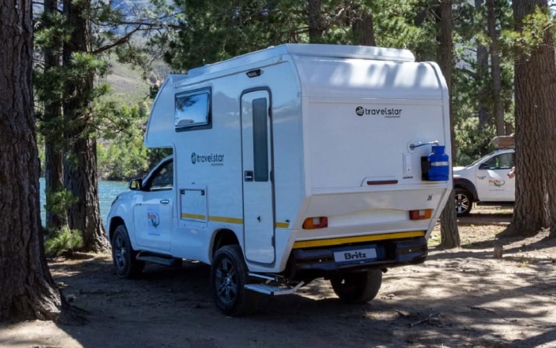 Maui Motorhome Toyota / Nissan 4×4 Single Cab 2 Sleeper